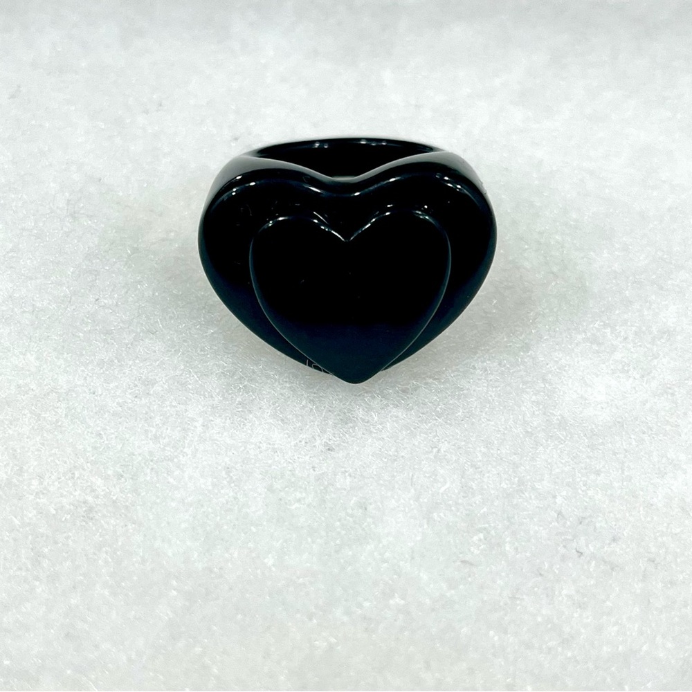 Sparklemuse Black Heart Ring Size 8